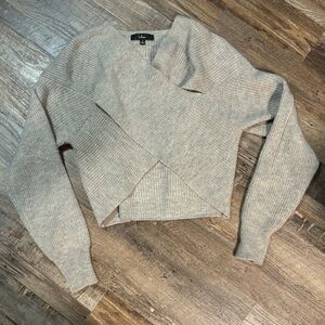 Lulus sweater